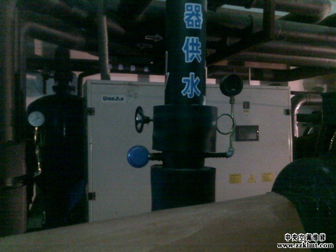 禹州市中央空調維修金色港灣生態園清洗